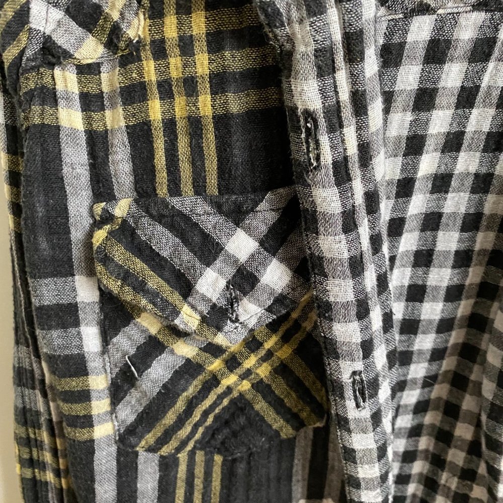 Rails Flannel - Size M - image 4